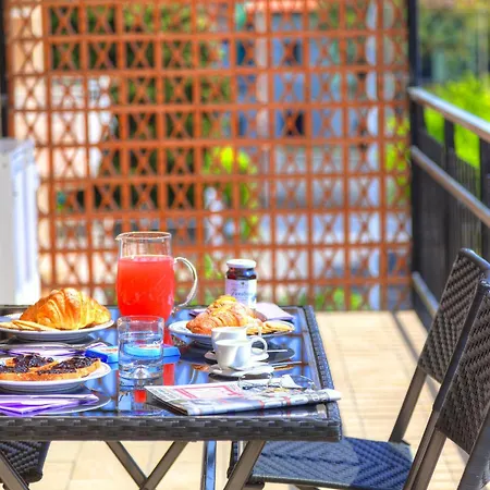 Casa Kisso دْيانو مارينا